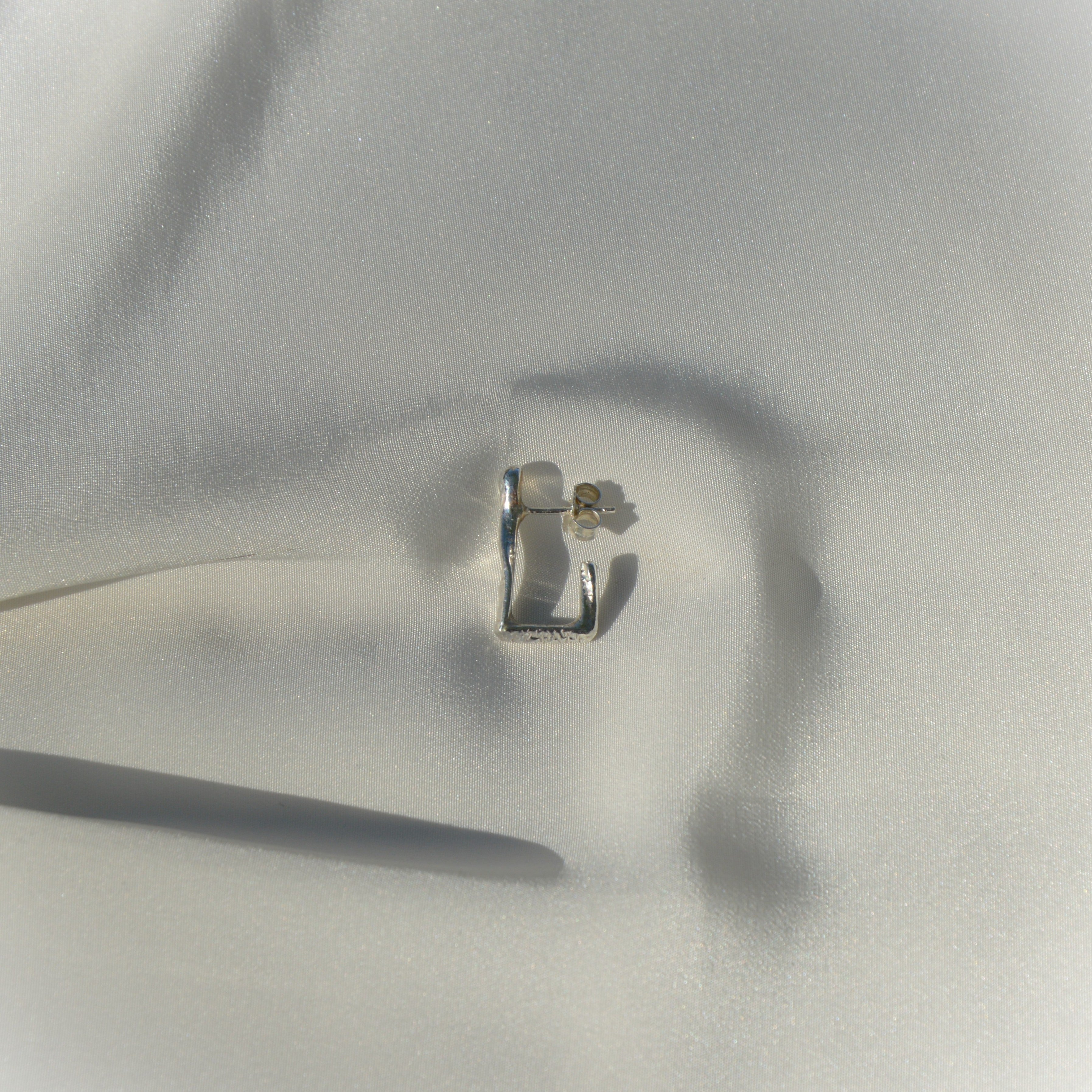 Molten earring Large
