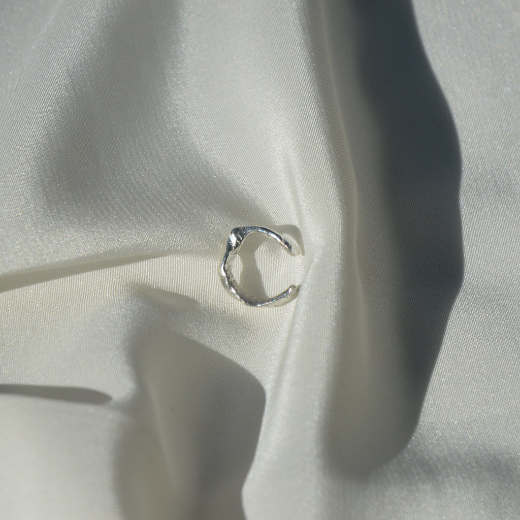 Molten earcuff