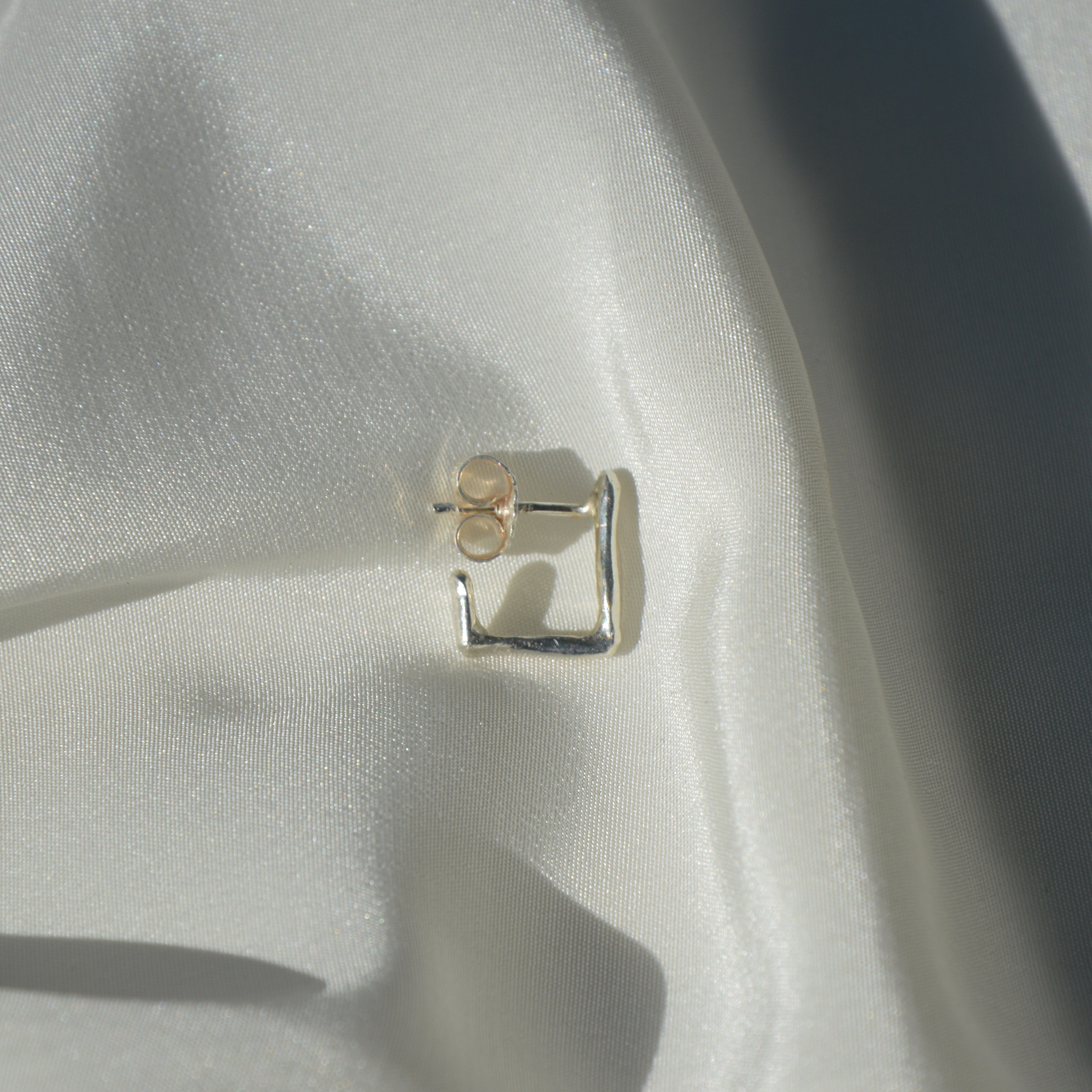 Molten earring Small