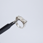 Petra ring