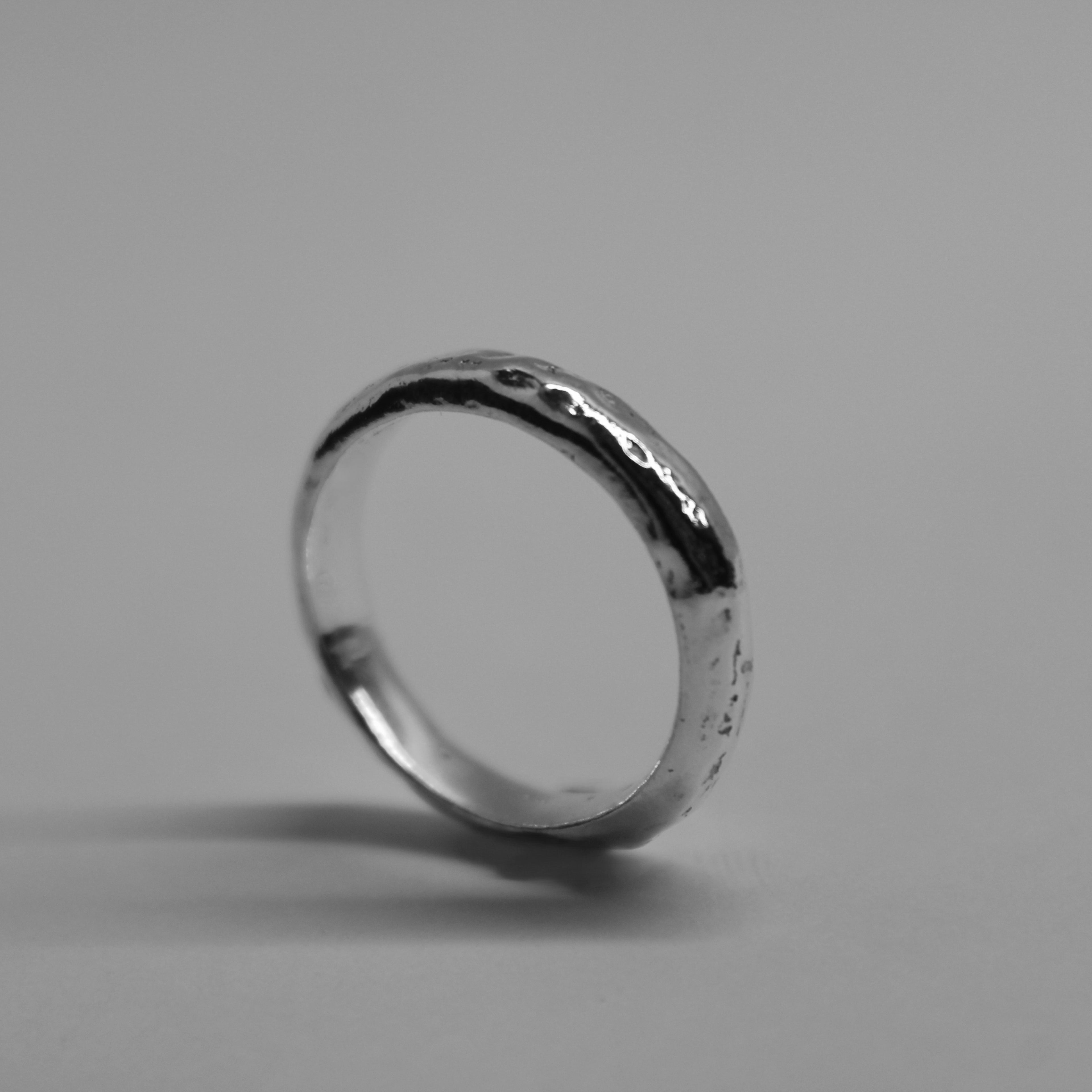 Selene ring