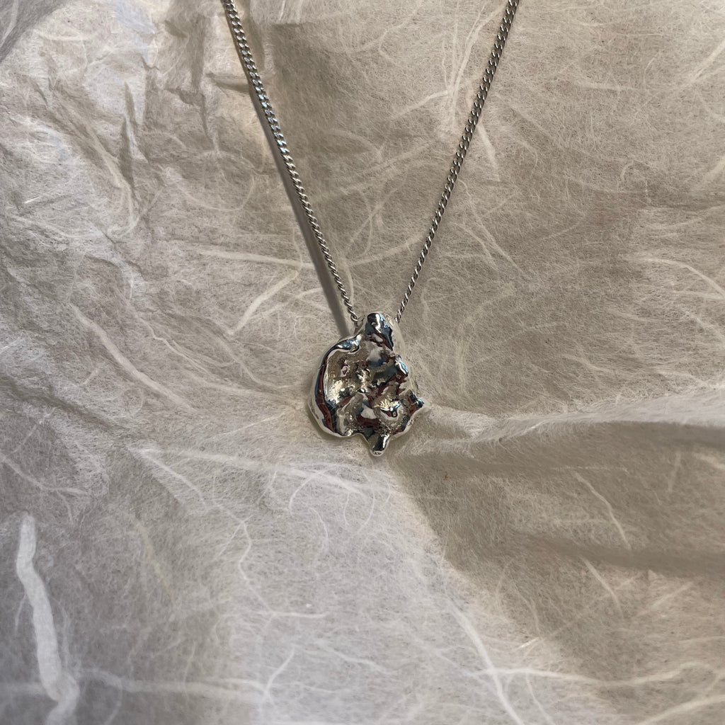 Kyma pendant
