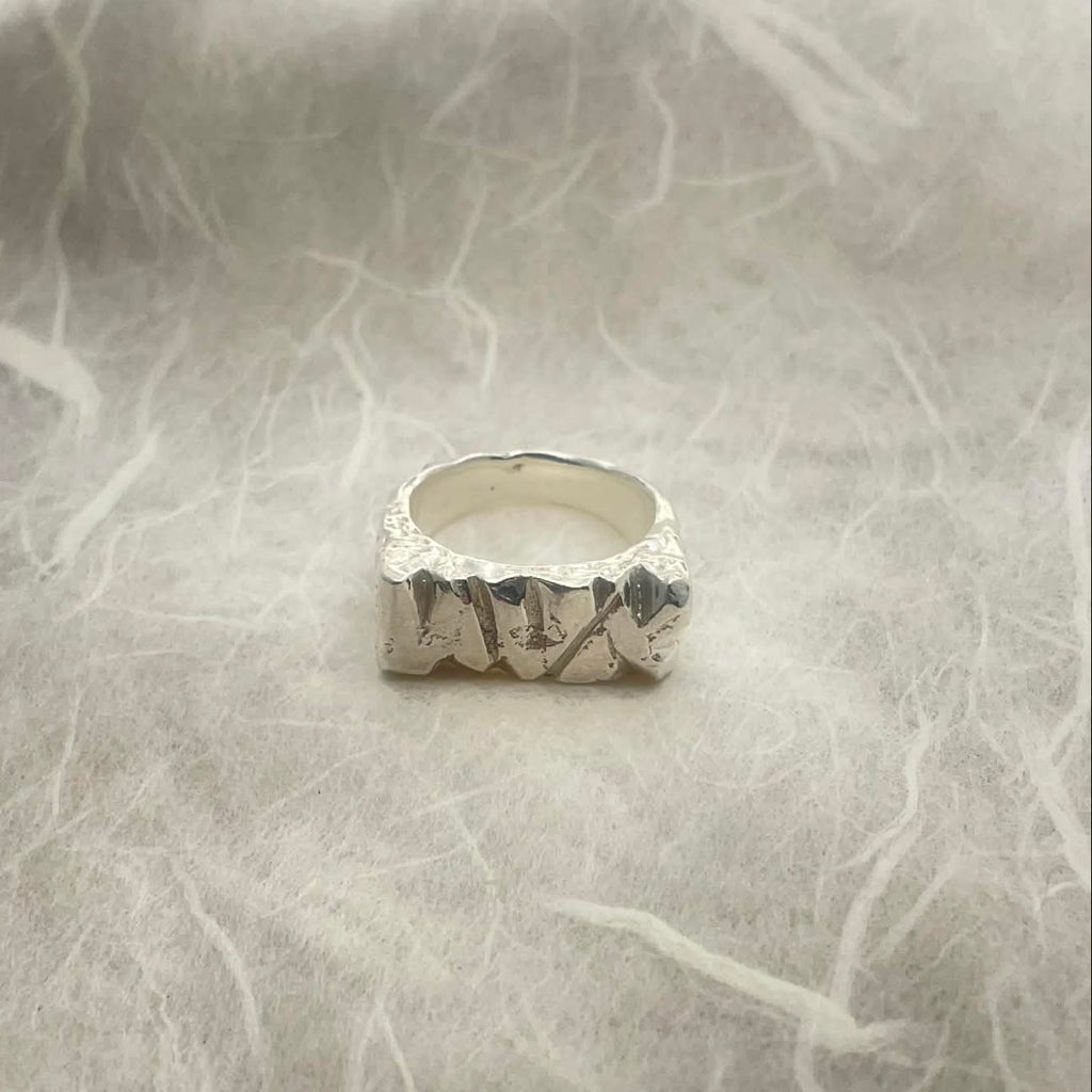 Petra ring
