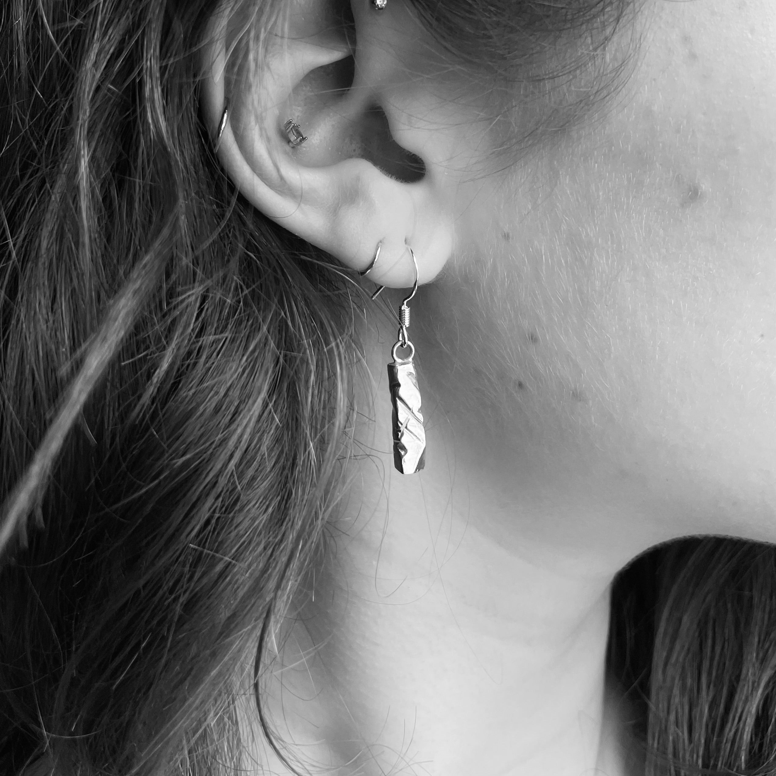 Lithos earring